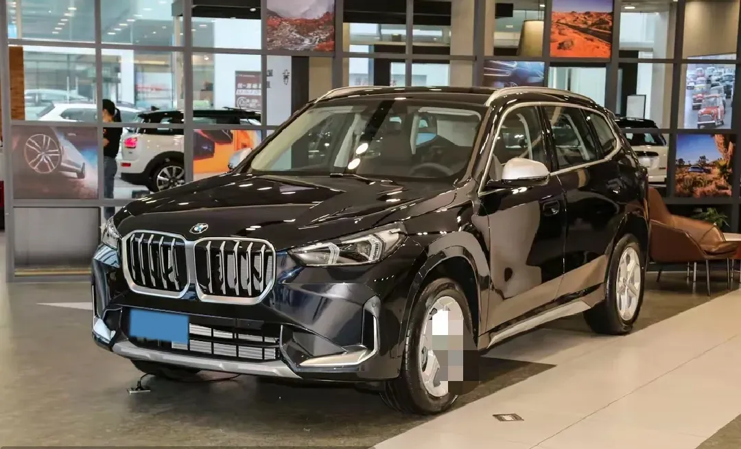 2023 BMW X1 1.5T 156HP L3 7DCT,autocango,china used car exporter,china ev exporter,chinese used car exporter,chinese used ev exporter