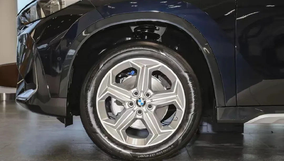 2023 BMW X1 1.5T 156HP L3 7DCT,autocango,china used car exporter,china ev exporter,chinese used car exporter,chinese used ev exporter