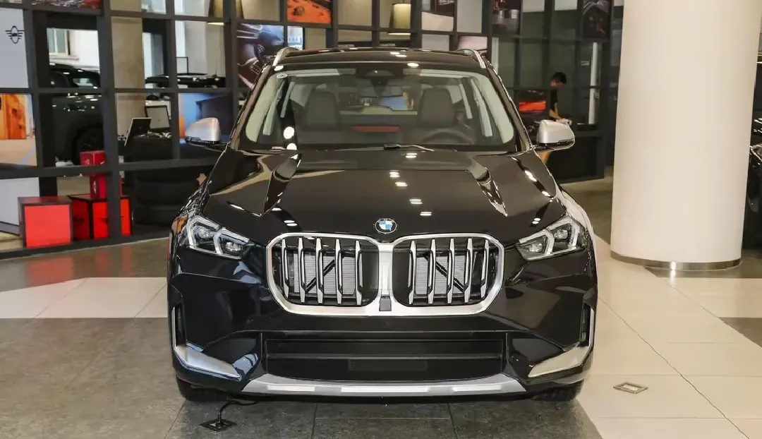 2023 BMW X1 1.5T 156HP L3 7DCT,autocango,china used car exporter,china ev exporter,chinese used car exporter,chinese used ev exporter