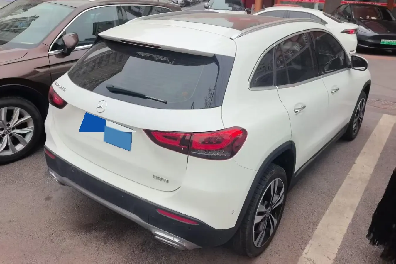 2022 Mercedes-Benz GLA Class 1.3T 136HP L4 7DCT,autocango,china used car exporter,china ev exporter,chinese used car exporter,chinese used ev exporter