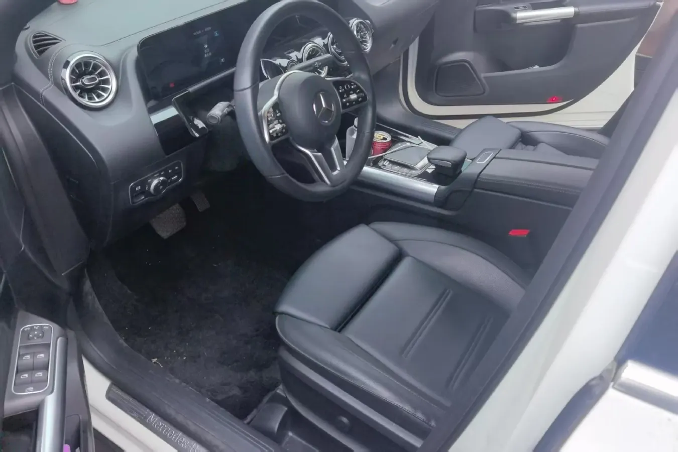 2022 Mercedes-Benz GLA Class 1.3T 136HP L4 7DCT,autocango,china used car exporter,china ev exporter,chinese used car exporter,chinese used ev exporter