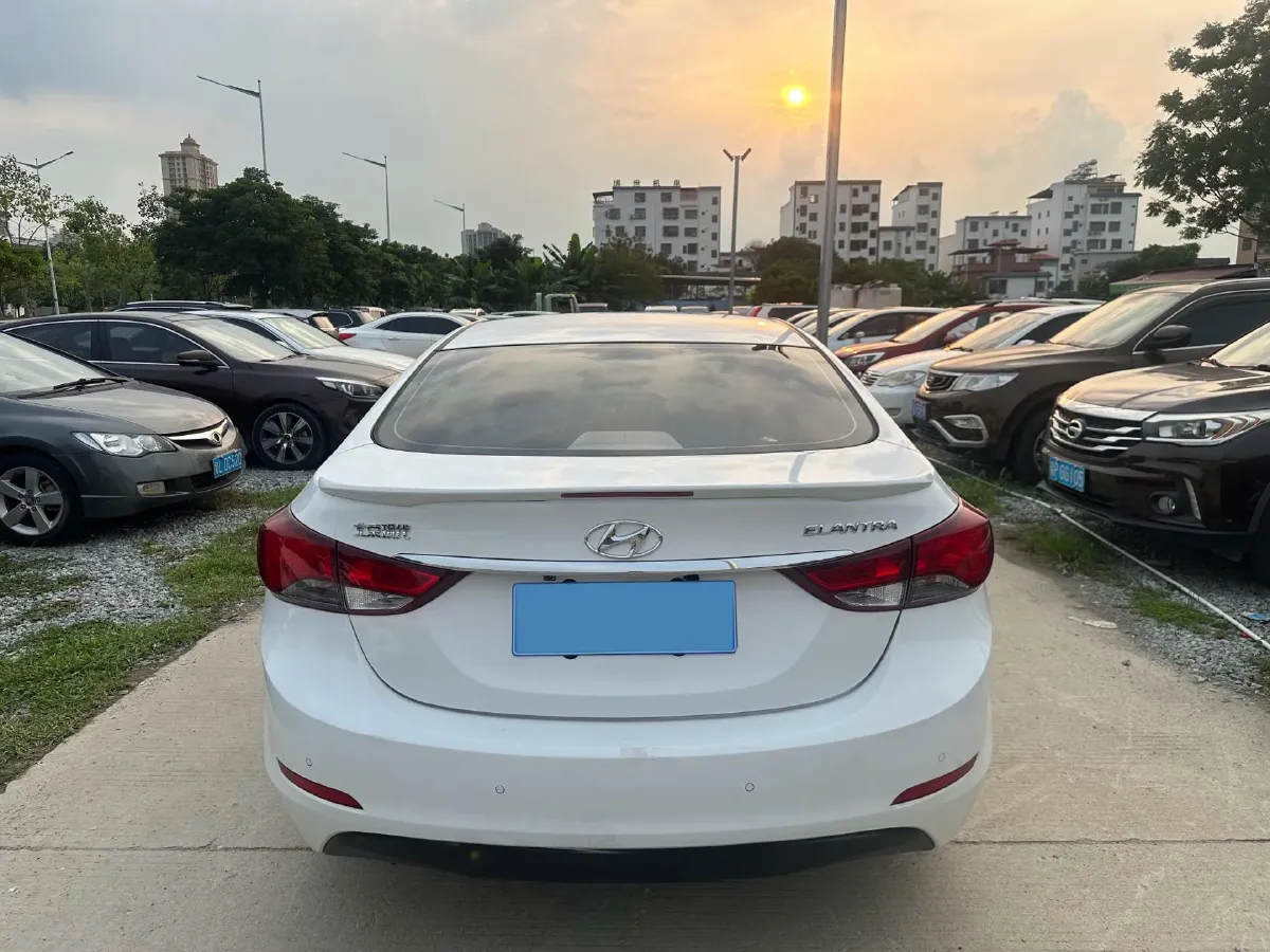 2016 Hyundai Elantra 1.6L 128HP L4 6AT,autocango,china used car exporter,china ev exporter,chinese used car exporter,chinese used ev exporter