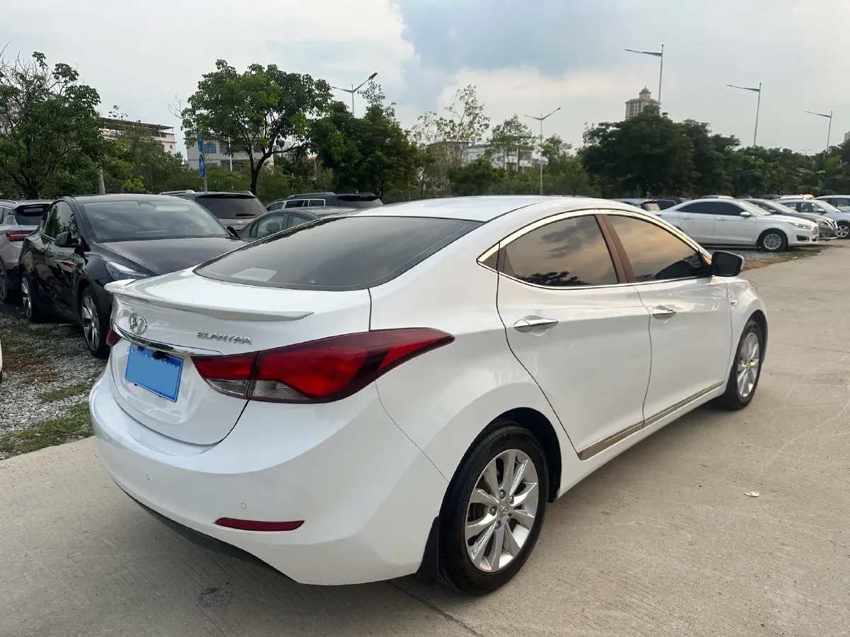 2016 Hyundai Elantra 1.6L 128HP L4 6AT,autocango,china used car exporter,china ev exporter,chinese used car exporter,chinese used ev exporter