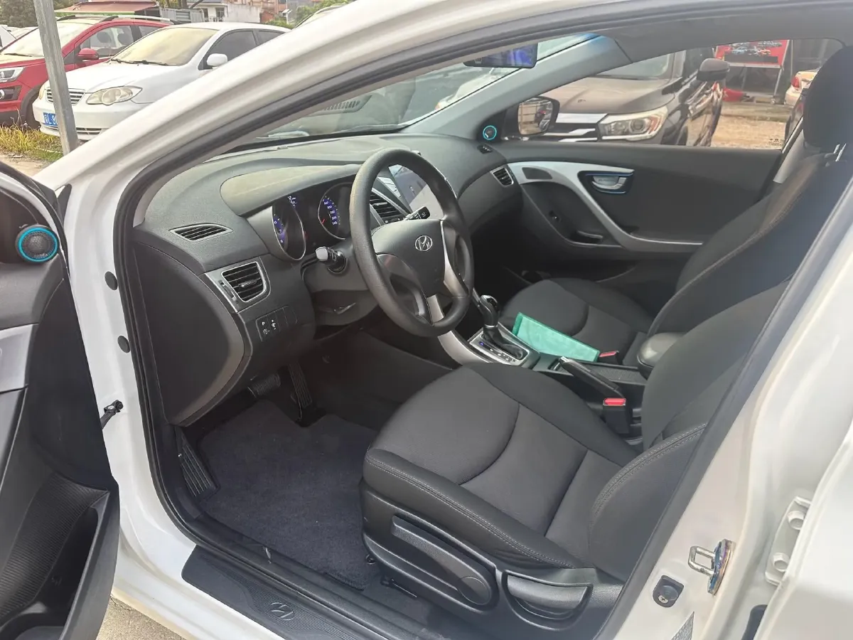 2016 Hyundai Elantra 1.6L 128HP L4 6AT,autocango,china used car exporter,china ev exporter,chinese used car exporter,chinese used ev exporter