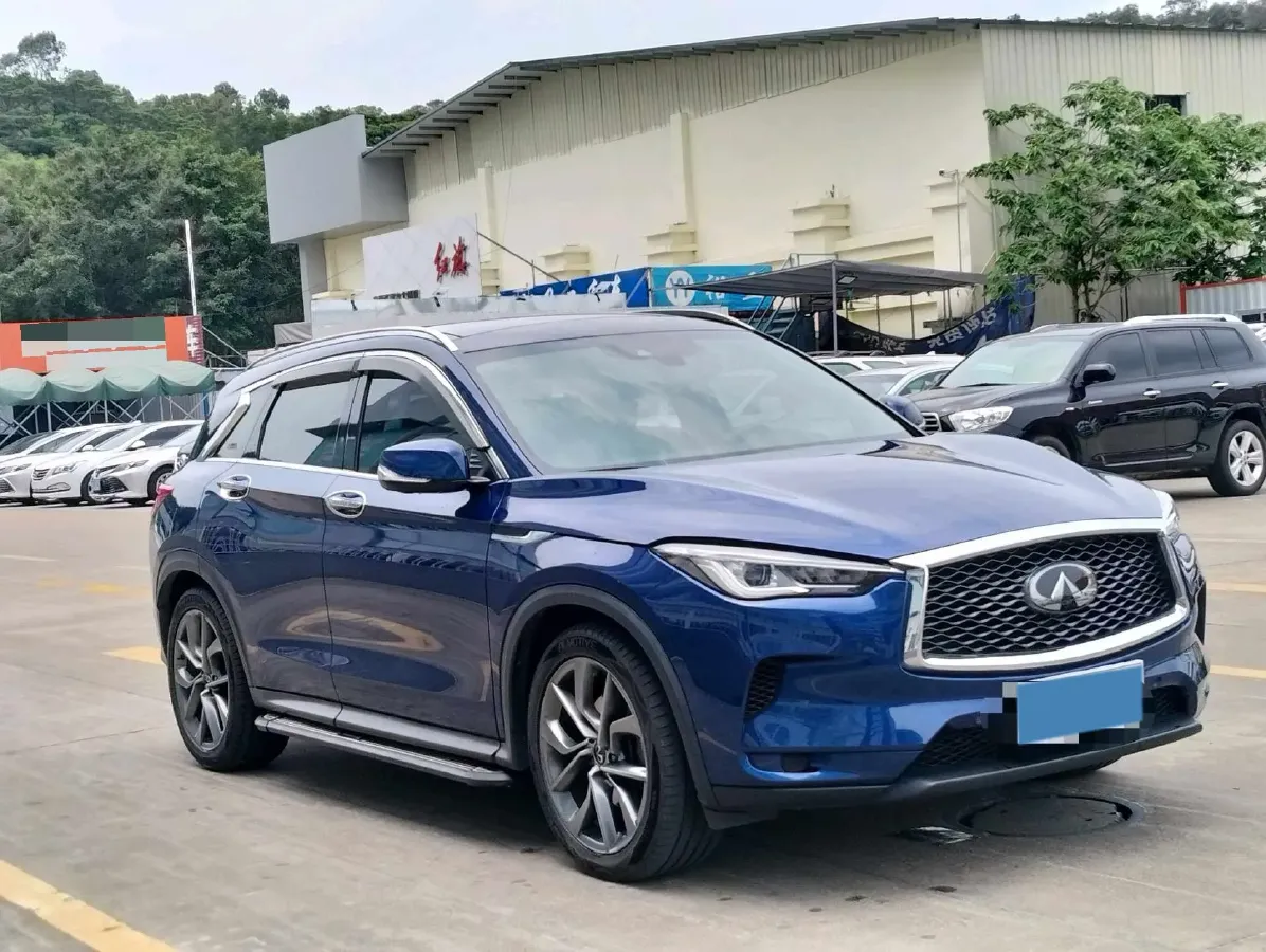 2020 Infiniti QX50 2.0T 272HP L4 CVT,autocango,china used car exporter,china ev exporter,chinese used car exporter,chinese used ev exporter