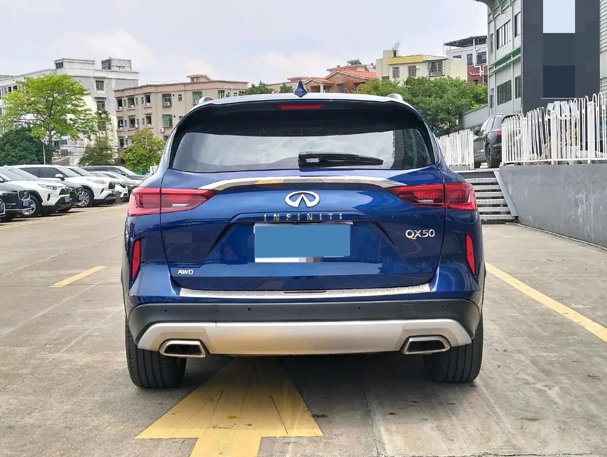 2020 Infiniti QX50 2.0T 272HP L4 CVT,autocango,china used car exporter,china ev exporter,chinese used car exporter,chinese used ev exporter