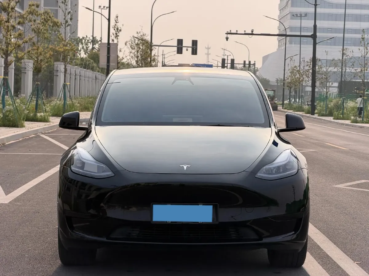 2022 Tesla Model Y BEV 60KWH,autocango,china used car exporter,china ev exporter,chinese used car exporter,chinese used ev exporter