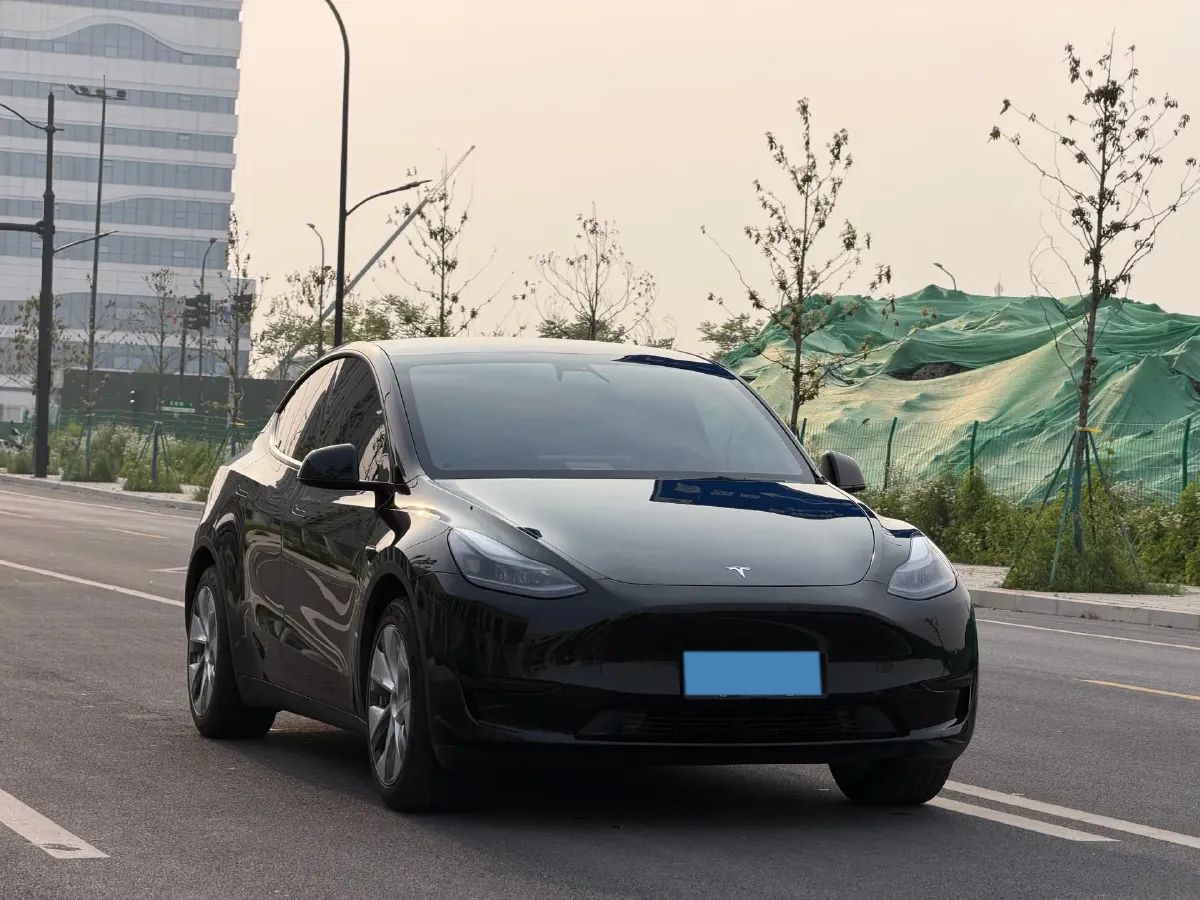 2022 Tesla Model Y BEV 60KWH,autocango,china used car exporter,china ev exporter,chinese used car exporter,chinese used ev exporter