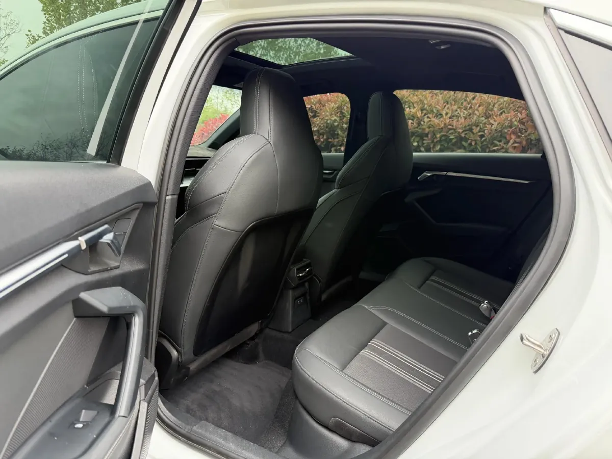 2024 Audi A3 1.4T 150HP L4 7DCT,autocango,china used car exporter,china ev exporter,chinese used car exporter,chinese used ev exporter