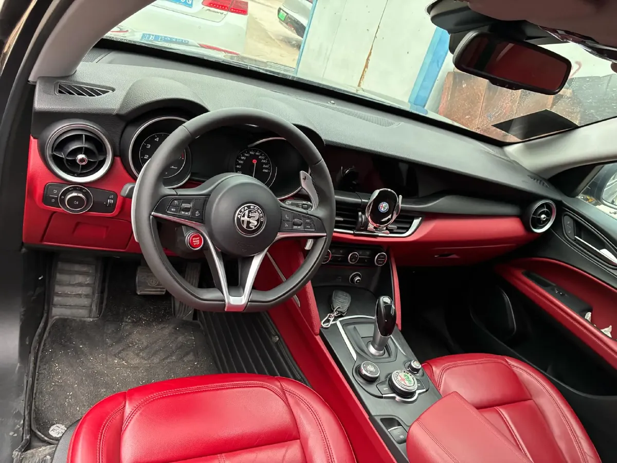 2017 Lexus NX 2.0T 238HP L4 6AT,autocango,china used car exporter,china ev exporter,chinese used car exporter,chinese used ev exporter