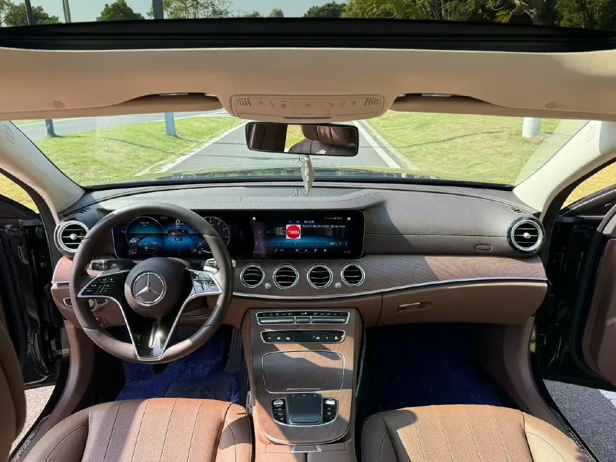 2022 Mercedes-Benz E Class 2.0T 258HP L4 9AT,autocango,china used car exporter,china ev exporter,chinese used car exporter,chinese used ev exporter