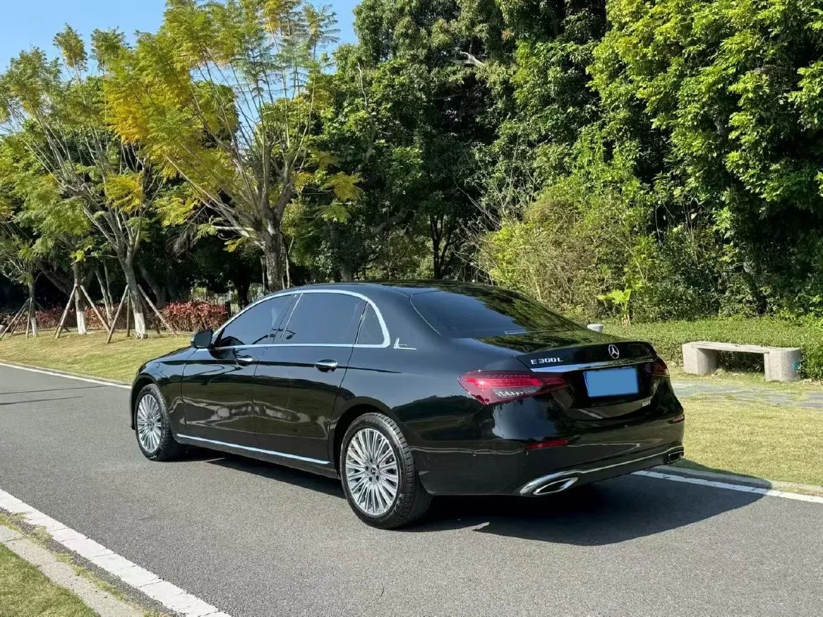 2022 Mercedes-Benz E Class 2.0T 258HP L4 9AT,autocango,china used car exporter,china ev exporter,chinese used car exporter,chinese used ev exporter
