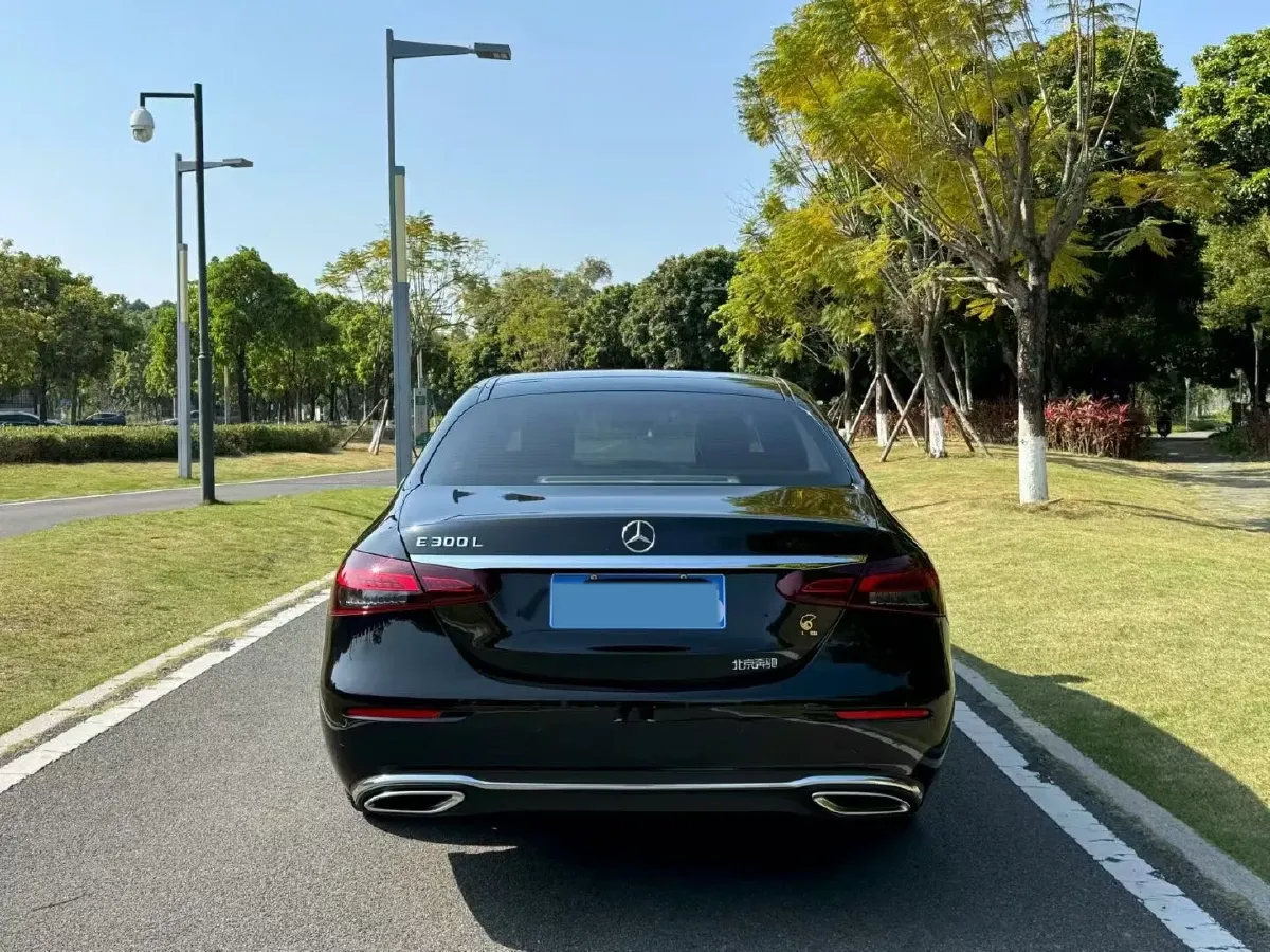 2022 Mercedes-Benz E Class 2.0T 258HP L4 9AT,autocango,china used car exporter,china ev exporter,chinese used car exporter,chinese used ev exporter