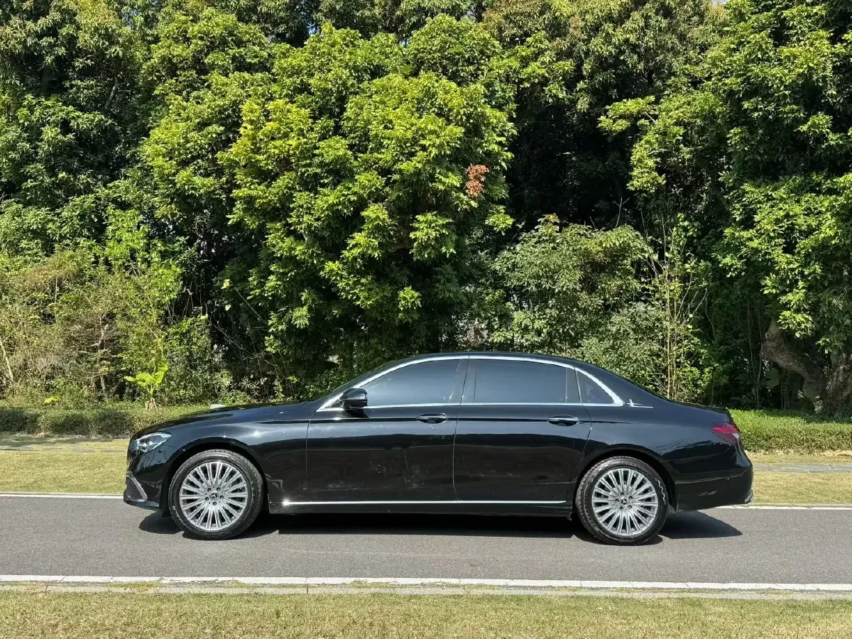 2022 Mercedes-Benz E Class 2.0T 258HP L4 9AT,autocango,china used car exporter,china ev exporter,chinese used car exporter,chinese used ev exporter