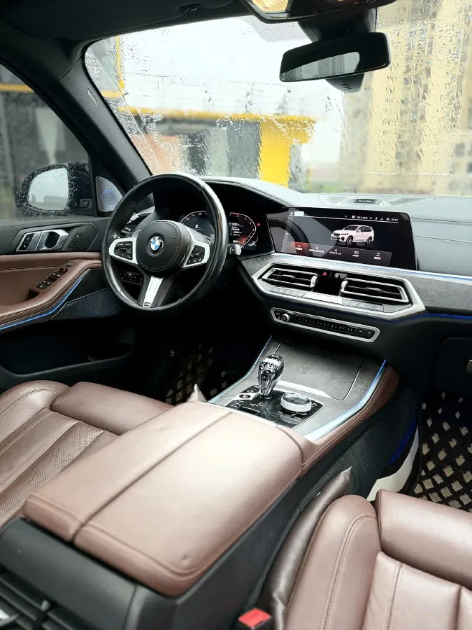 2021 BMW X5 2.0T 265HP L4 8AT,autocango,china used car exporter,china ev exporter,chinese used car exporter,chinese used ev exporter