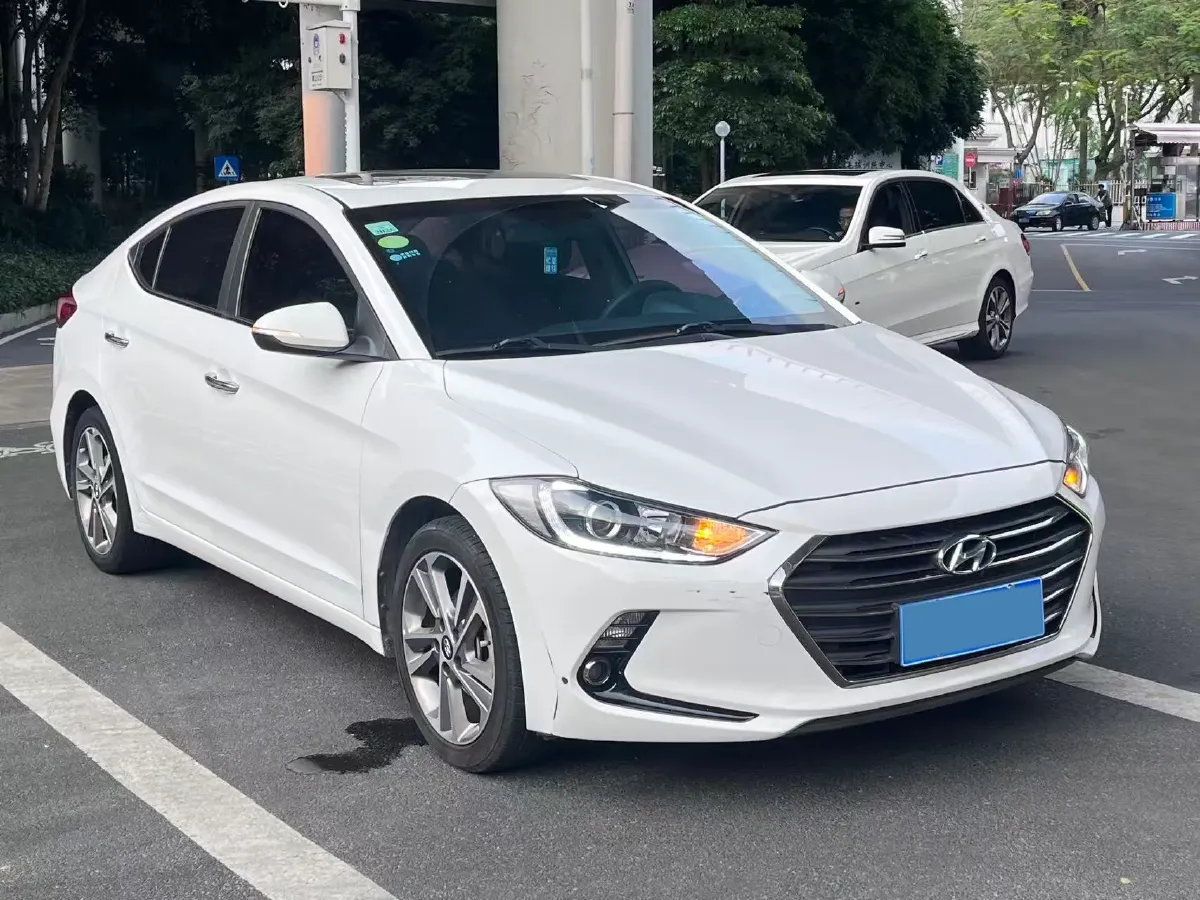 2016 Hyundai Elantra 1.6L 130HP L4 6AT,autocango,china used car exporter,china ev exporter,chinese used car exporter,chinese used ev exporter