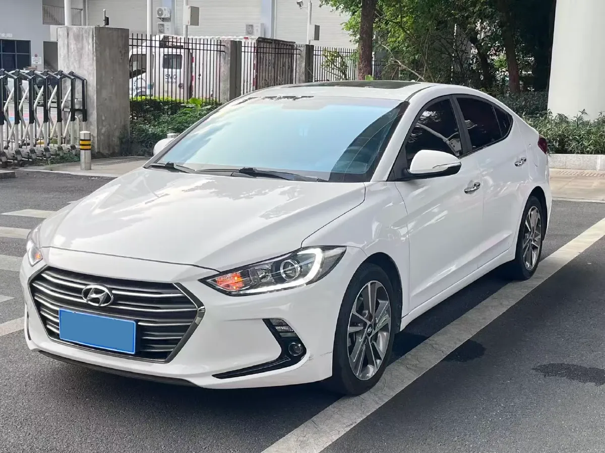 2016 Hyundai Elantra 1.6L 130HP L4 6AT,autocango,china used car exporter,china ev exporter,chinese used car exporter,chinese used ev exporter