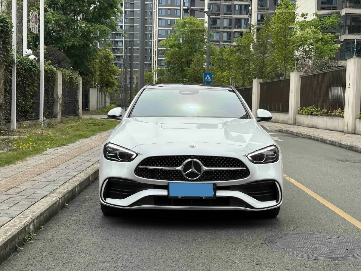 2023 Mercedes-Benz C Class 1.5T 204HP L4 9AT,autocango,china used car exporter,china ev exporter,chinese used car exporter,chinese used ev exporter