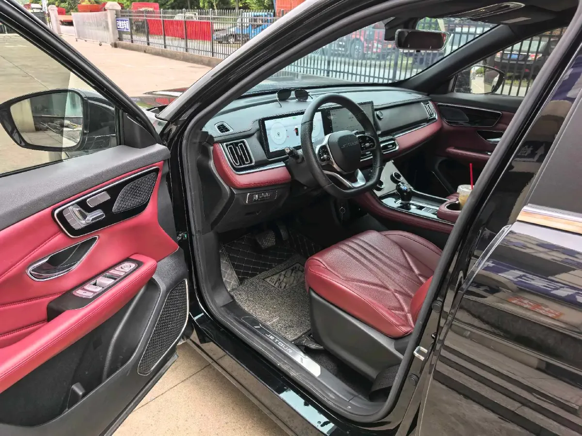 2025 Jetour X70 Plus 1.5T 156HP L4 6DCT,autocango,china used car exporter,china ev exporter,chinese used car exporter,chinese used ev exporter