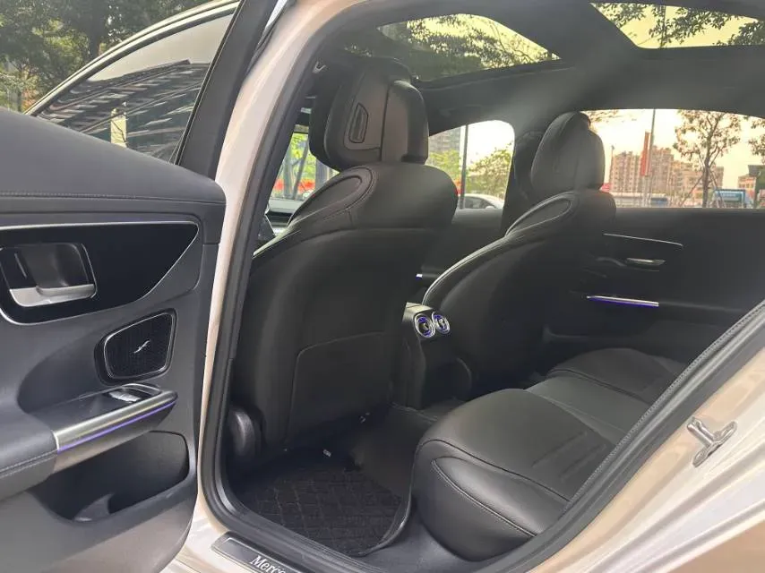 2024 Mercedes-Benz C Class 1.5T 204HP L4 9AT,autocango,china used car exporter,china ev exporter,chinese used car exporter,chinese used ev exporter