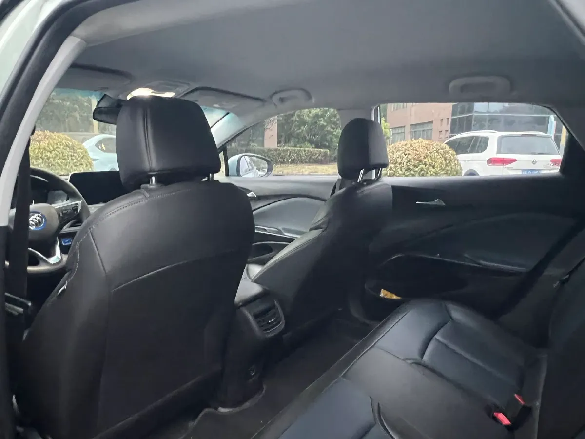 2022 Buick Envista 1.5T 184HP L4 CVT,autocango,china used car exporter,china ev exporter,chinese used car exporter,chinese used ev exporter