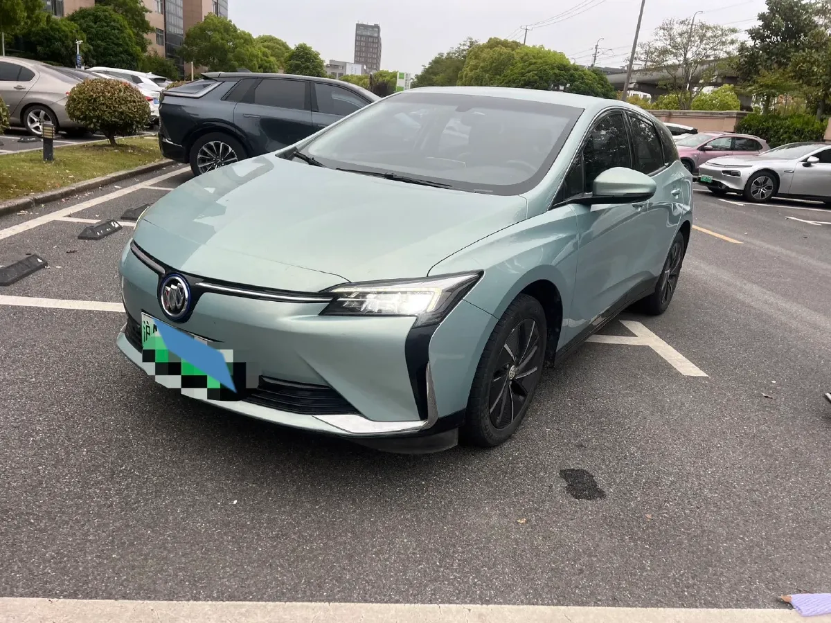 2022 Buick Envista 1.5T 184HP L4 CVT,autocango,china used car exporter,china ev exporter,chinese used car exporter,chinese used ev exporter