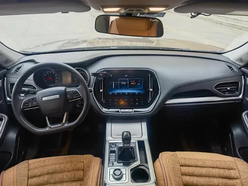 2020 Jetour X70 1.5T 156HP L4 6MT,autocango,china used car exporter,china ev exporter,chinese used car exporter,chinese used ev exporter