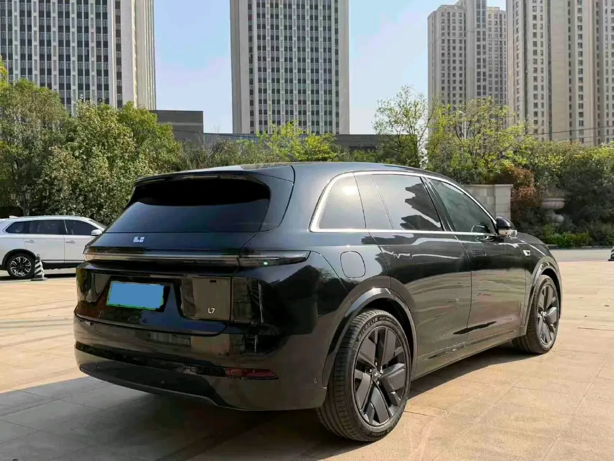 2025 Li L7 Range Extended 154HP REEV,autocango,china used car exporter,china ev exporter,chinese used car exporter,chinese used ev exporter