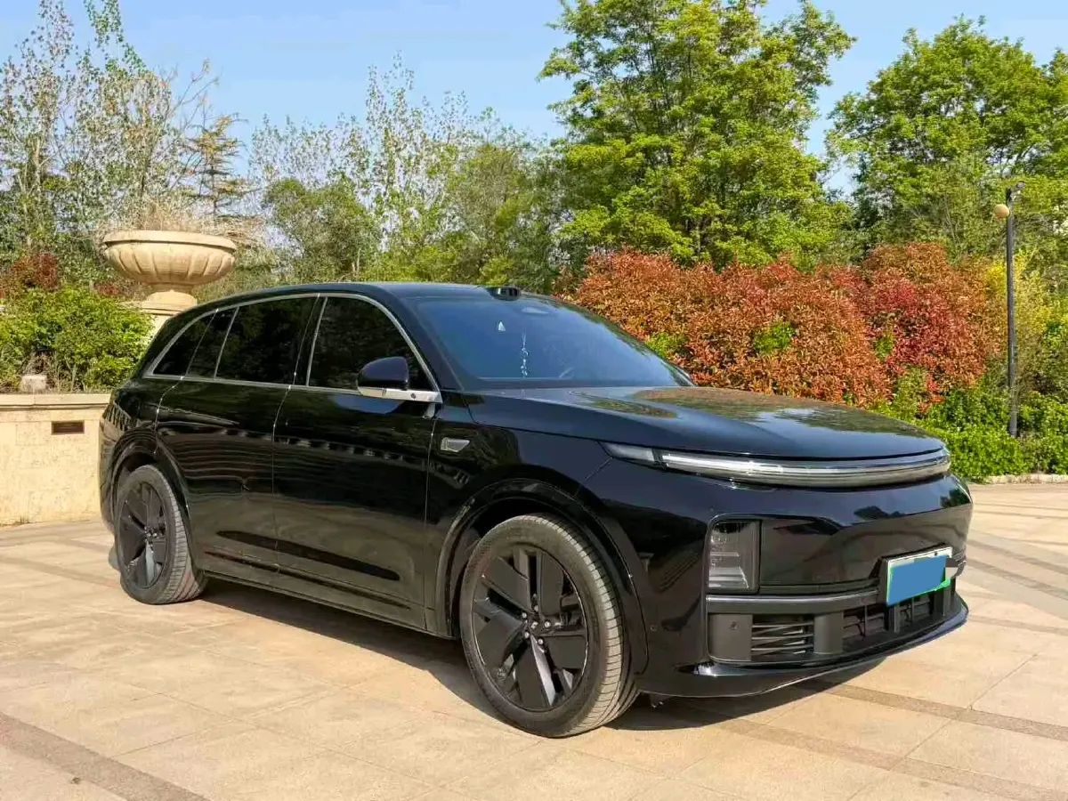 2025 Li L7 Range Extended 154HP REEV,autocango,china used car exporter,china ev exporter,chinese used car exporter,chinese used ev exporter