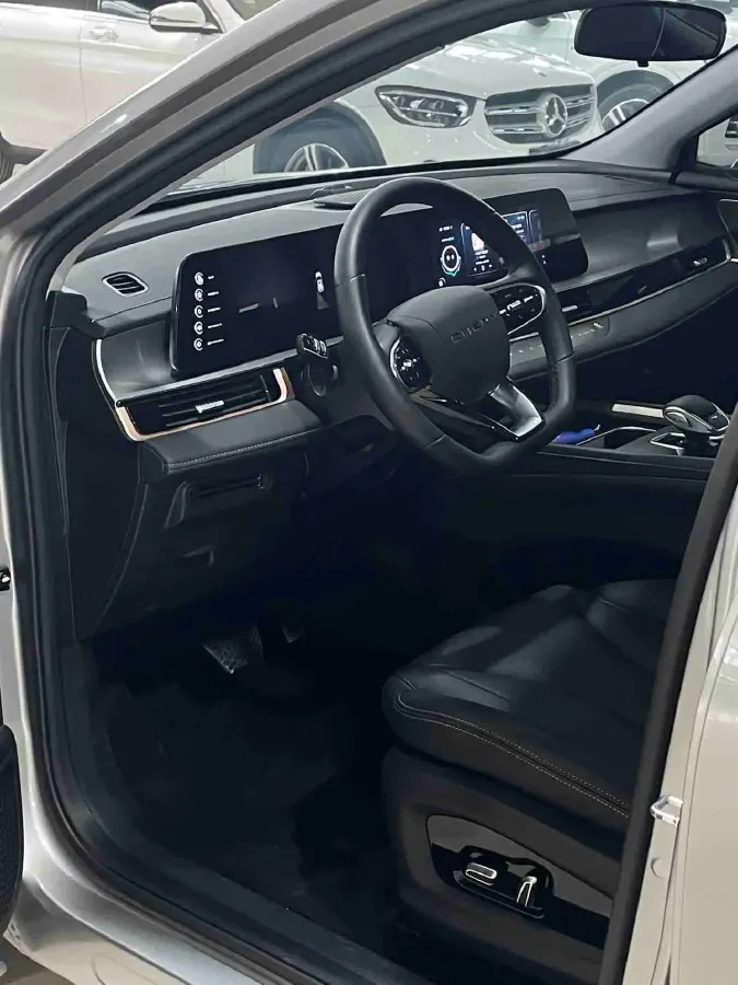 2022 Chery Omoda 1.5T 156HP L4 CVT,autocango,china used car exporter,china ev exporter,chinese used car exporter,chinese used ev exporter