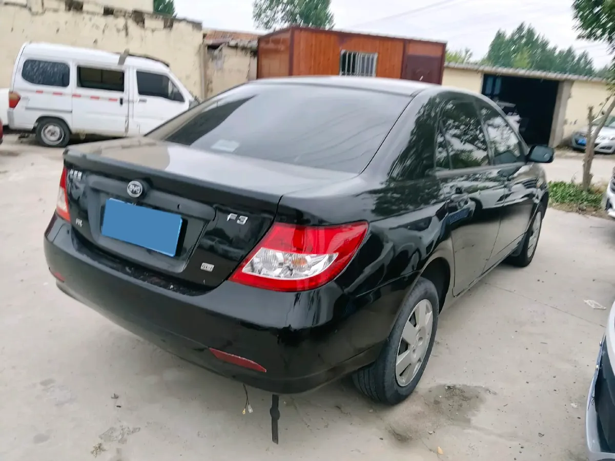 2016 BYD F3 1.5L 109HP L4 5MT,autocango,china used car exporter,china ev exporter,chinese used car exporter,chinese used ev exporter
