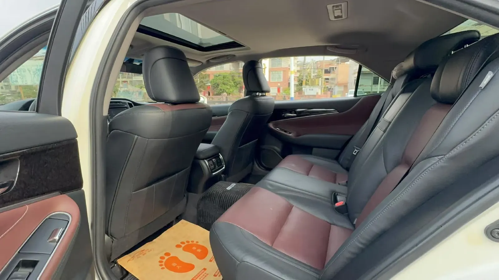 2018 Toyota Highlander 2.0T 220HP L4 6AT,autocango,china used car exporter,china ev exporter,chinese used car exporter,chinese used ev exporter