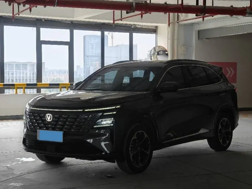 2025 ChangAn CS75 Plus 1.5T 192HP L4 8AT,autocango,china used car exporter,china ev exporter,chinese used car exporter,chinese used ev exporter