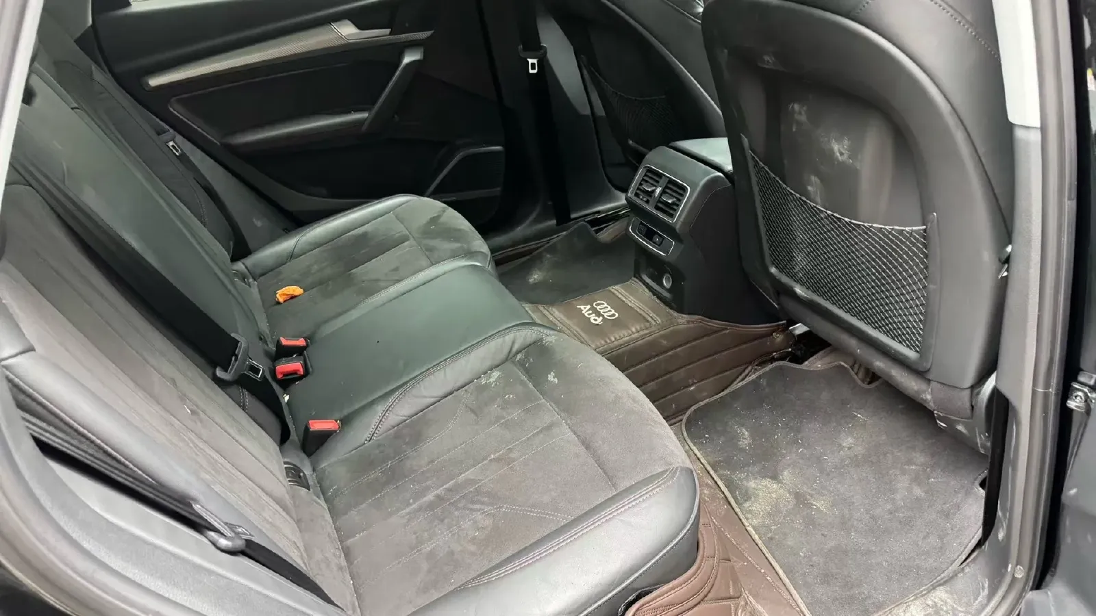 2018 Jeep Wrangler 2.0T 266HP L4 8AT,autocango,china used car exporter,china ev exporter,chinese used car exporter,chinese used ev exporter