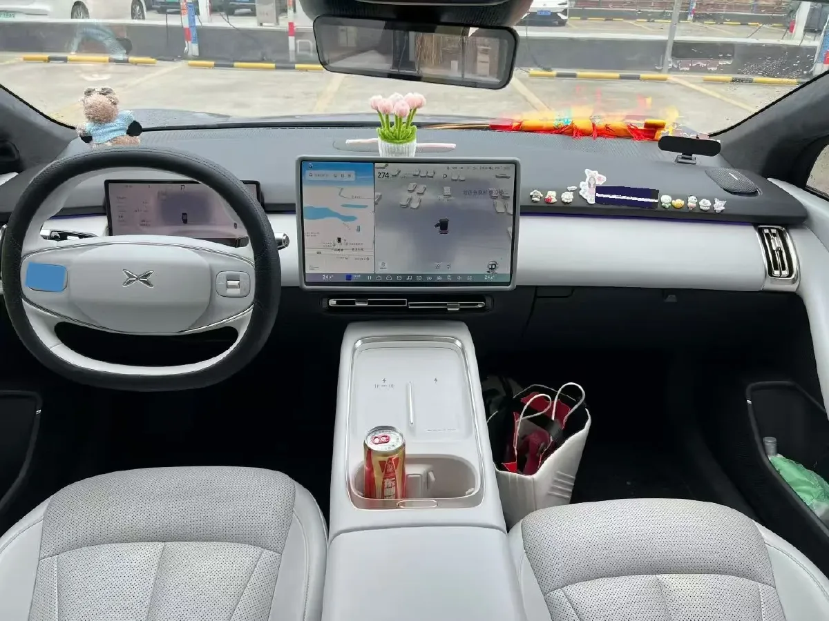 2024 Xpeng P7+ BEV 76.3KWH,autocango,china used car exporter,china ev exporter,chinese used car exporter,chinese used ev exporter