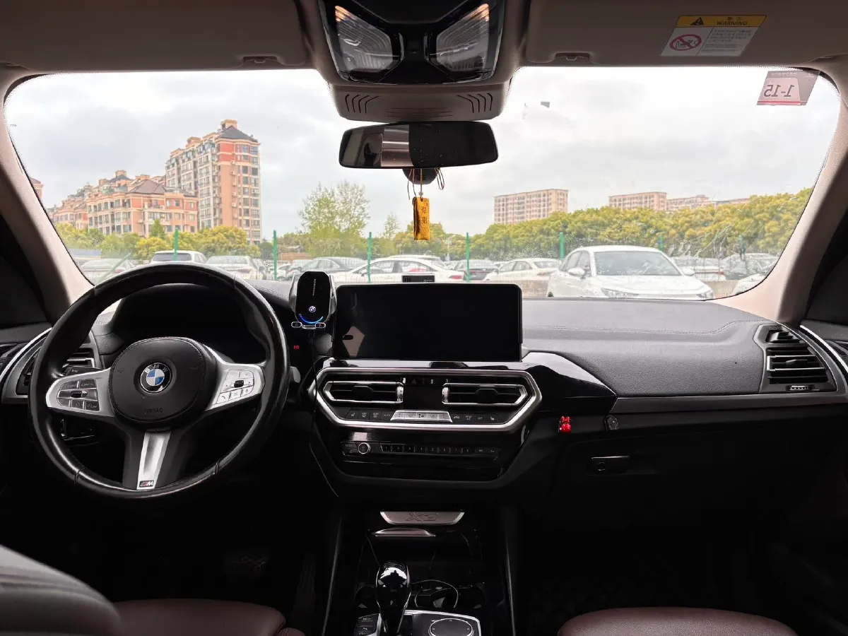 2022 BMW X3 2.0T 184HP L4 8AT,autocango,china used car exporter,china ev exporter,chinese used car exporter,chinese used ev exporter