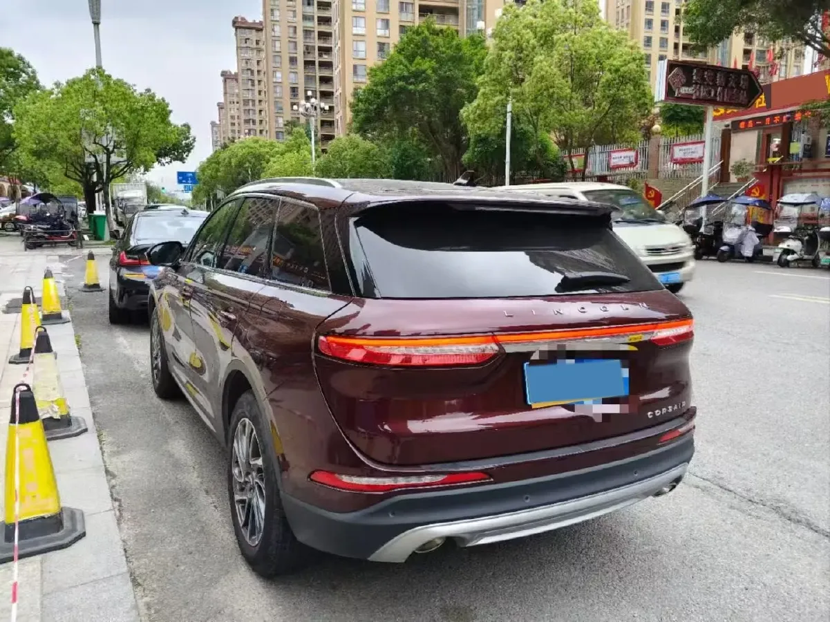 2021 Lincoln Corsair 2.0T 245HP L4 8AT,autocango,china used car exporter,china ev exporter,chinese used car exporter,chinese used ev exporter