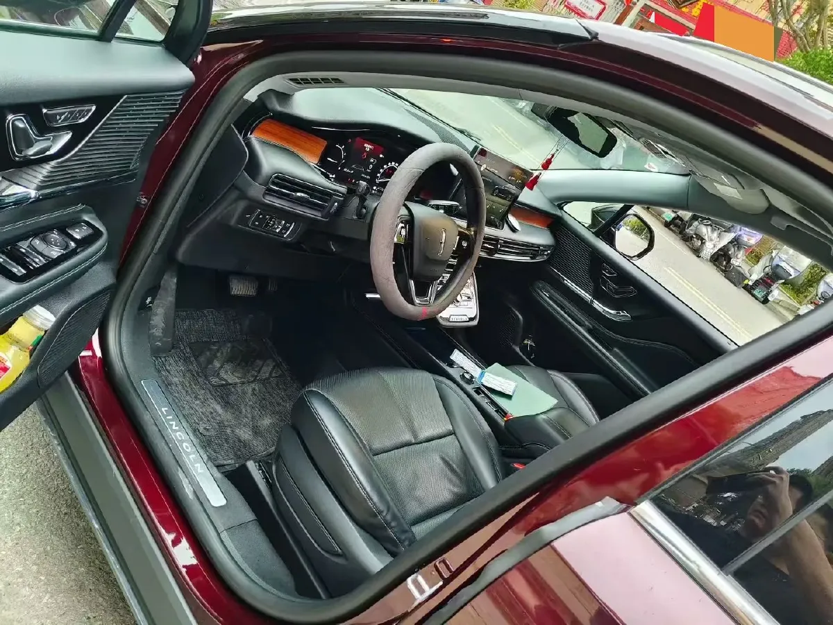 2021 Lincoln Corsair 2.0T 245HP L4 8AT,autocango,china used car exporter,china ev exporter,chinese used car exporter,chinese used ev exporter