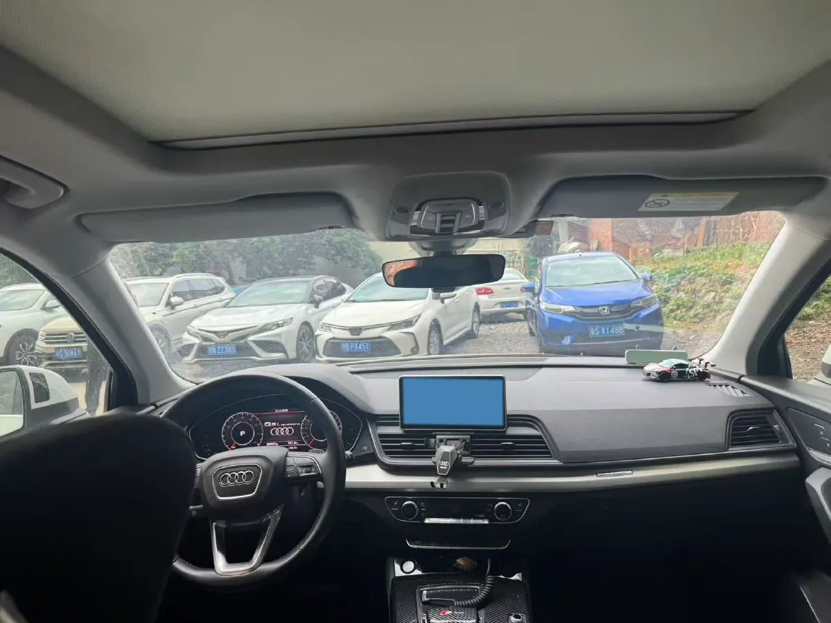 2018 Audi Q5L 2.0T 252HP L4 7DCT,autocango,china used car exporter,china ev exporter,chinese used car exporter,chinese used ev exporter