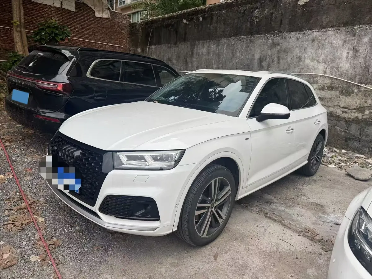 2018 Audi Q5L 2.0T 252HP L4 7DCT,autocango,china used car exporter,china ev exporter,chinese used car exporter,chinese used ev exporter