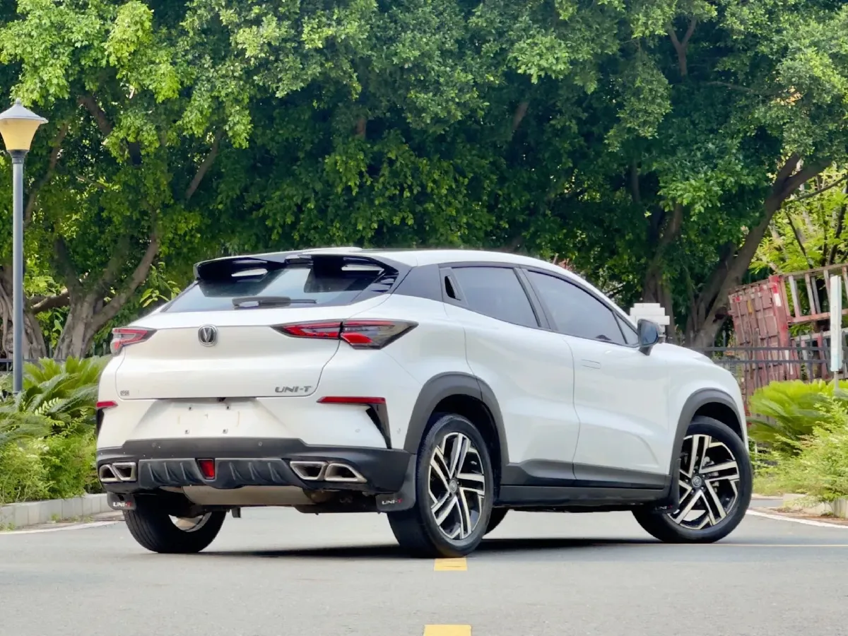 2020 ChangAn UNI-T 1.5T 180HP L4 7DCT,autocango,china used car exporter,china ev exporter,chinese used car exporter,chinese used ev exporter