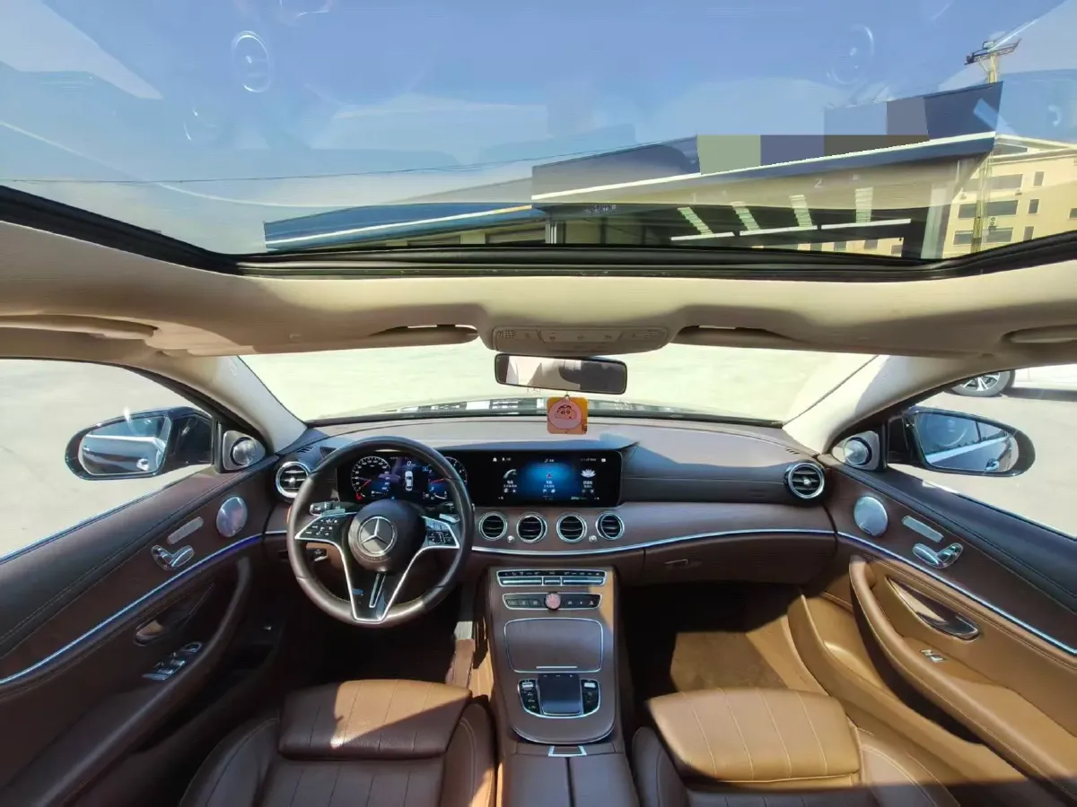 2022 Mercedes-Benz E Class 2.0T 197HP L4 9AT,autocango,china used car exporter,china ev exporter,chinese used car exporter,chinese used ev exporter