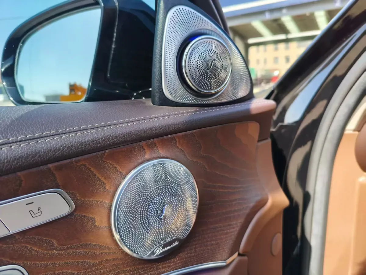 2022 Mercedes-Benz E Class 2.0T 197HP L4 9AT,autocango,china used car exporter,china ev exporter,chinese used car exporter,chinese used ev exporter