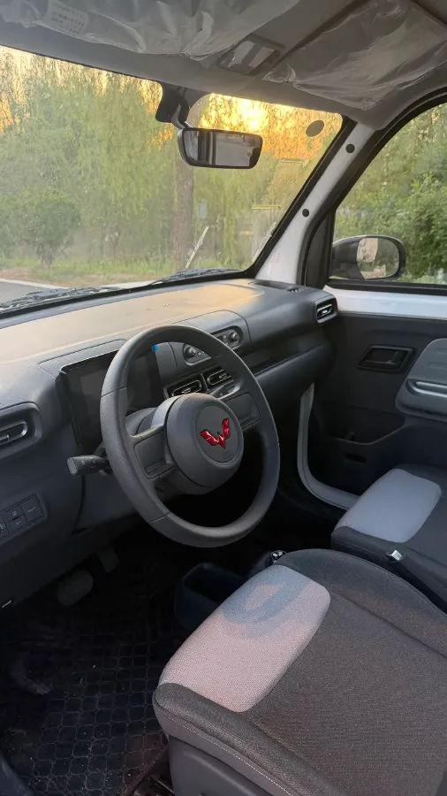 2025 WuLing ZhiGuang BEV 17.7KWH,autocango,china used car exporter,china ev exporter,chinese used car exporter,chinese used ev exporter