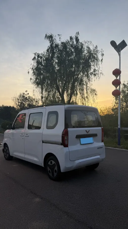2025 WuLing ZhiGuang BEV 17.7KWH,autocango,china used car exporter,china ev exporter,chinese used car exporter,chinese used ev exporter