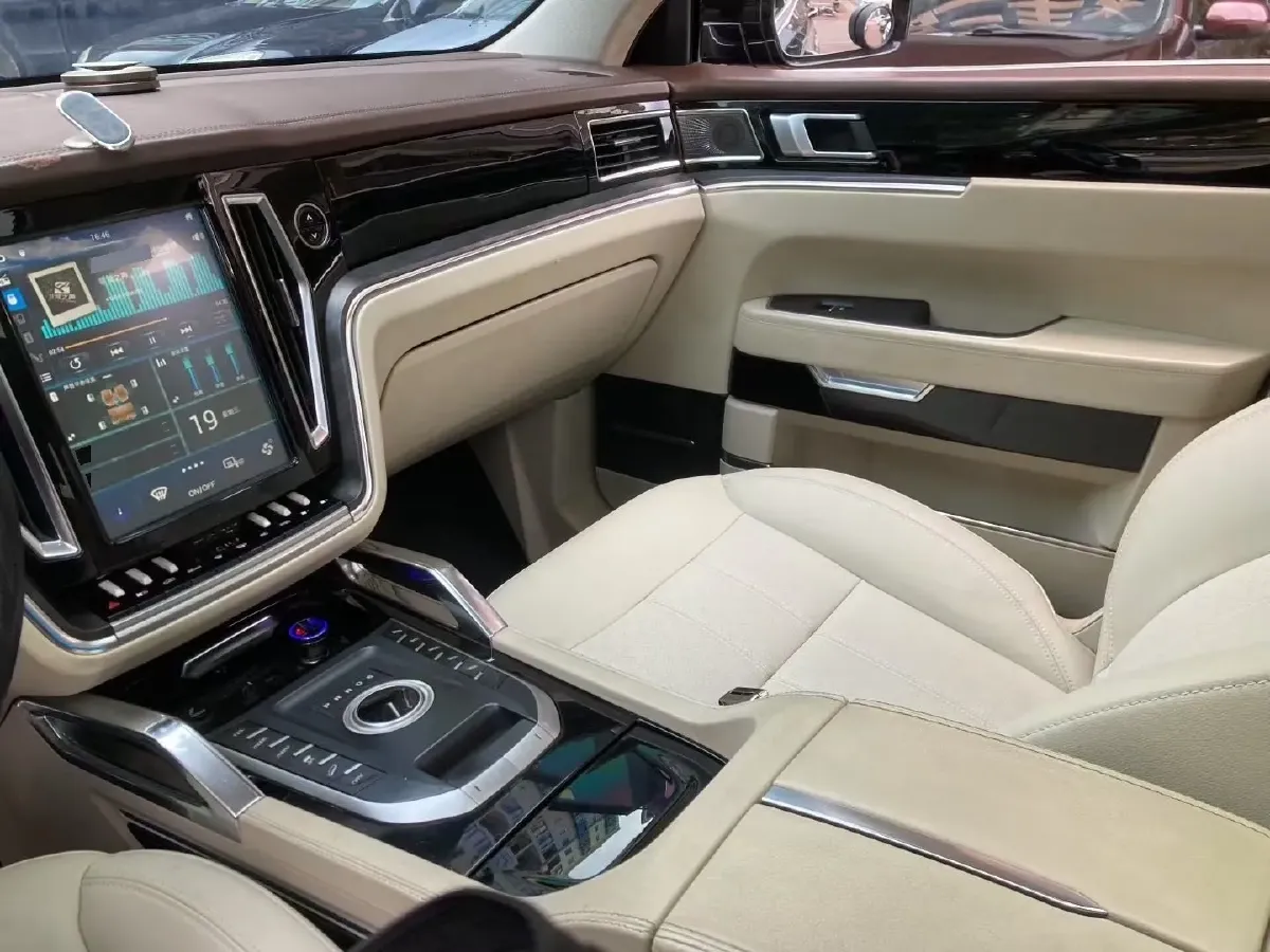 2017 Zotye T700 1.8T 177HP L4 6DCT,autocango,china used car exporter,china ev exporter,chinese used car exporter,chinese used ev exporter