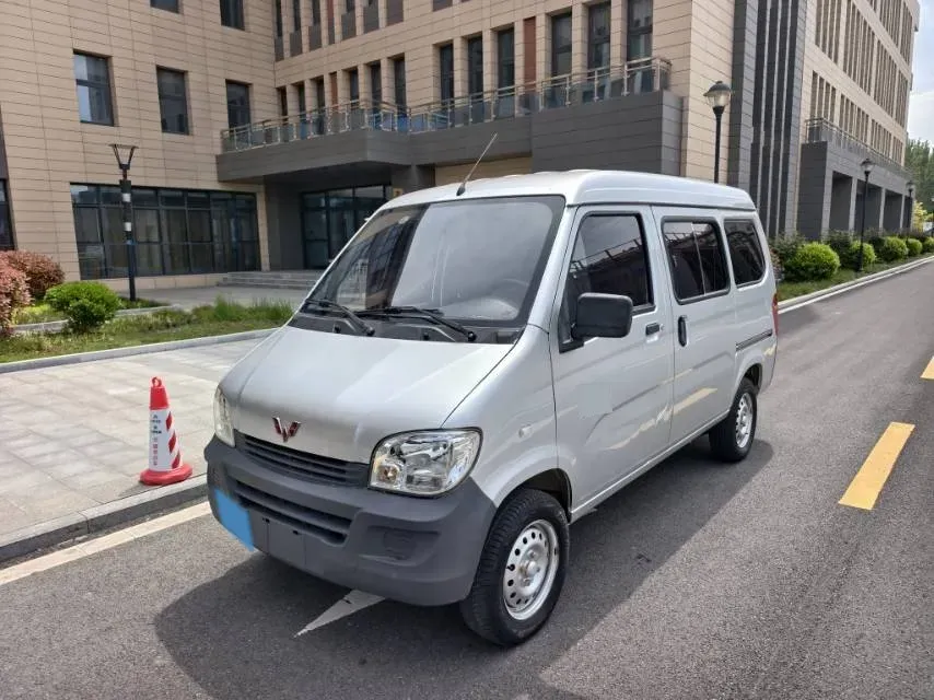 2019 WuLing ZhiGuang 1.2L 82HP L4 5MT,autocango,china used car exporter,china ev exporter,chinese used car exporter,chinese used ev exporter