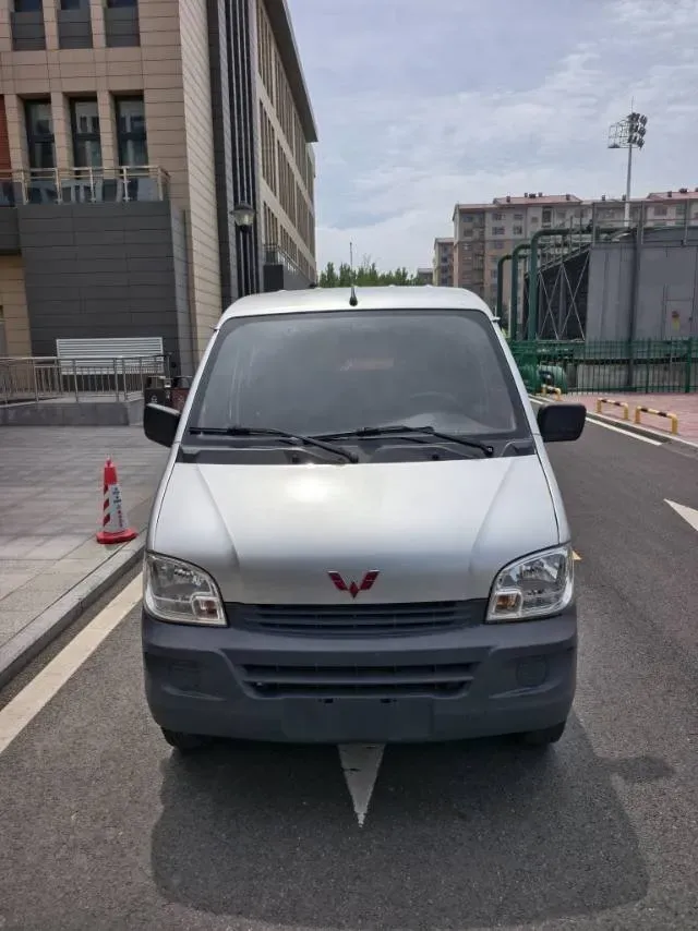 2019 WuLing ZhiGuang 1.2L 82HP L4 5MT,autocango,china used car exporter,china ev exporter,chinese used car exporter,chinese used ev exporter