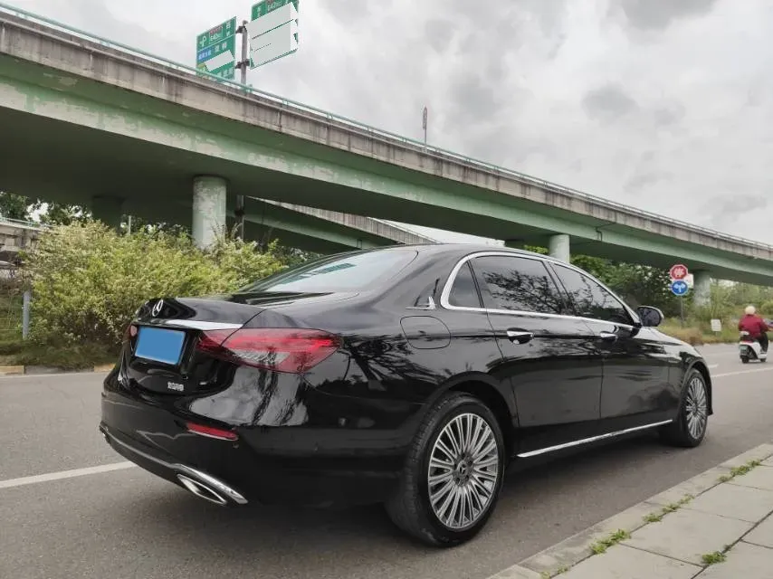 2023 Mercedes-Benz E Class 2.0T 258HP L4 9AT,autocango,china used car exporter,china ev exporter,chinese used car exporter,chinese used ev exporter