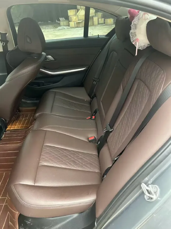 2023 BMW 3 Series 2.0T 156HP L4 8AT,autocango,china used car exporter,china ev exporter,chinese used car exporter,chinese used ev exporter